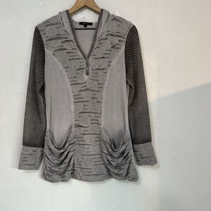 Cativa hooded long sleeve top women’s size S